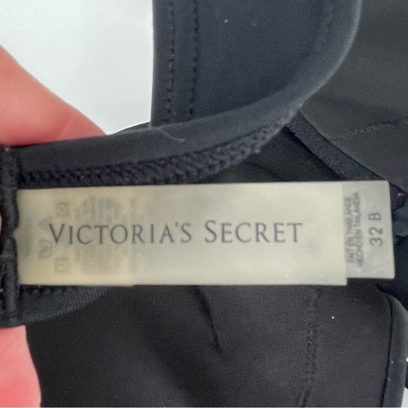 Victoria’s Secret Bikini Top – Classic Black - Picture 4 of 5